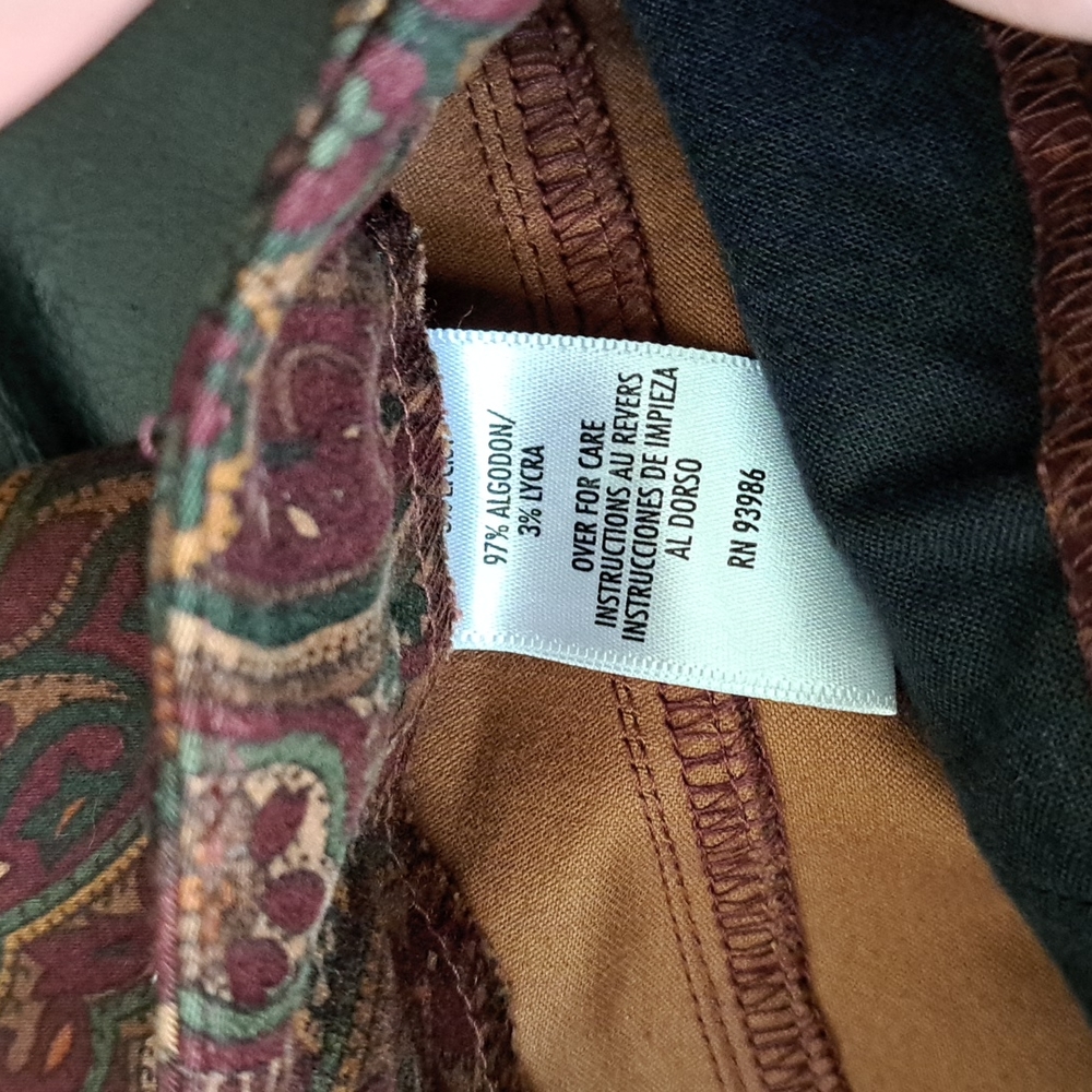 Nwt Plum Velour Paisley Pants - Picture 8 of 9
